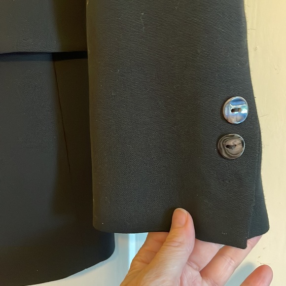 Liz Claiborne Black Wool Blazer. Women’s Size 4. - Picture 5 of 11